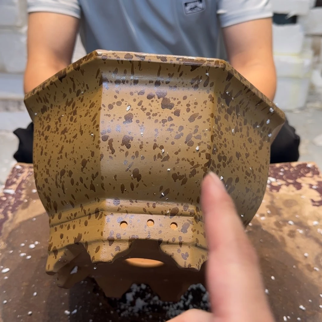 紫砂花盆口径27 24高度16