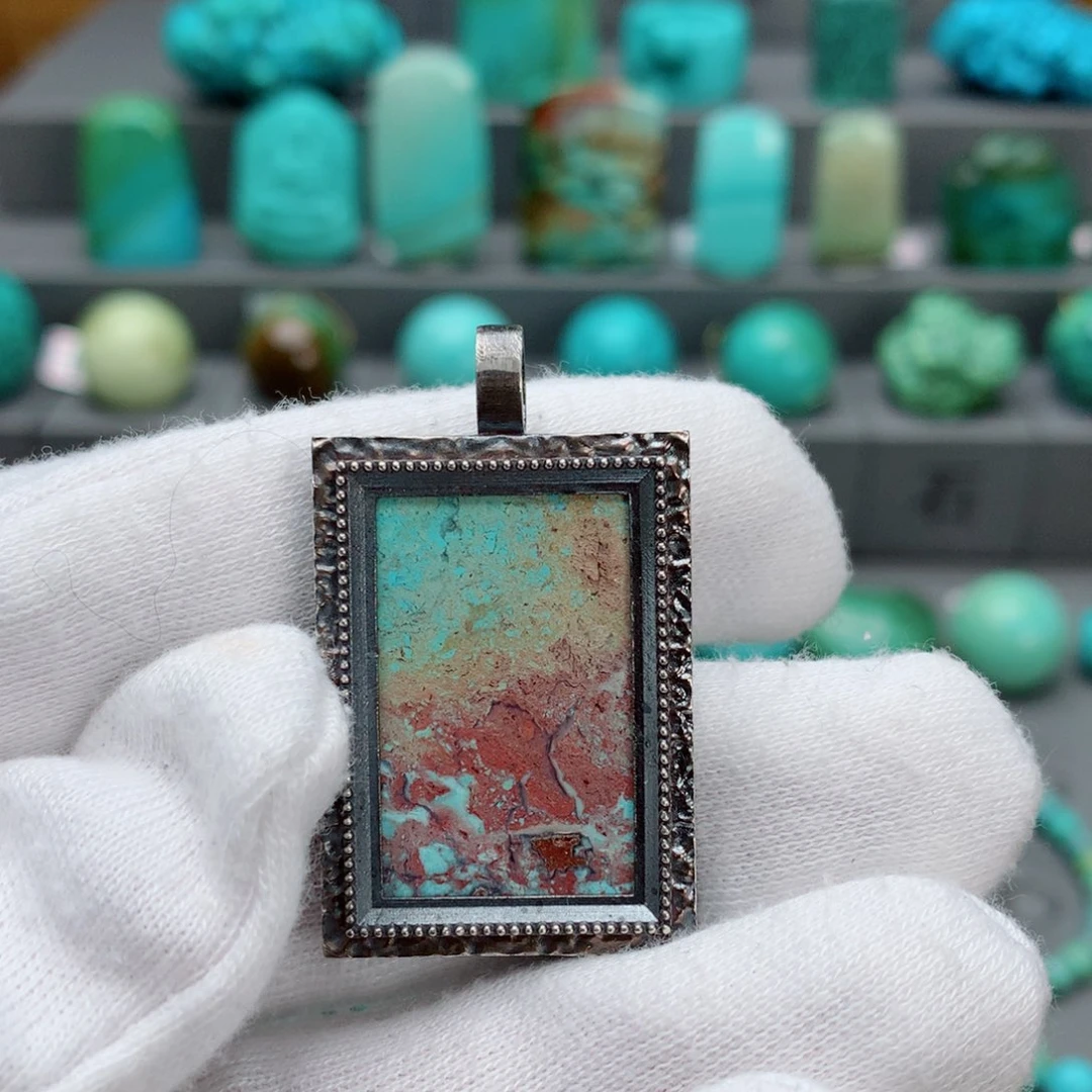 绿松石配饰未镶嵌