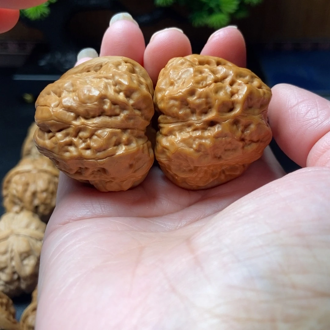 文玩核桃把件蛤蟆头40