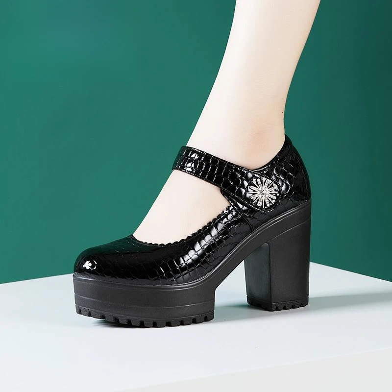 鳄鱼纹漆皮单鞋模特软牛皮厚底防水台粗跟旗袍秀专用走秀高跟鞋女