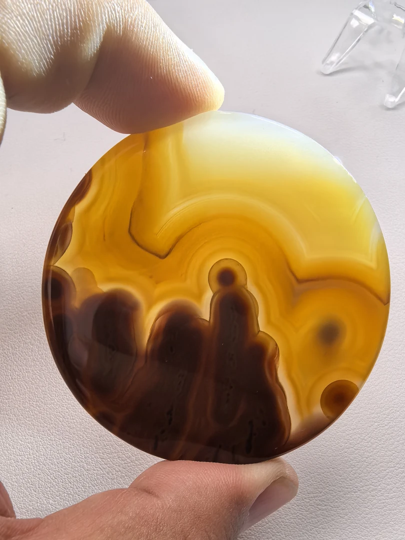 天然玛瑙玉髓象形佛光普照