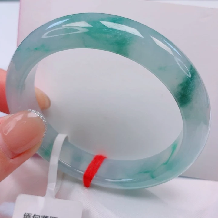 翡翠未镶嵌手镯54圈口