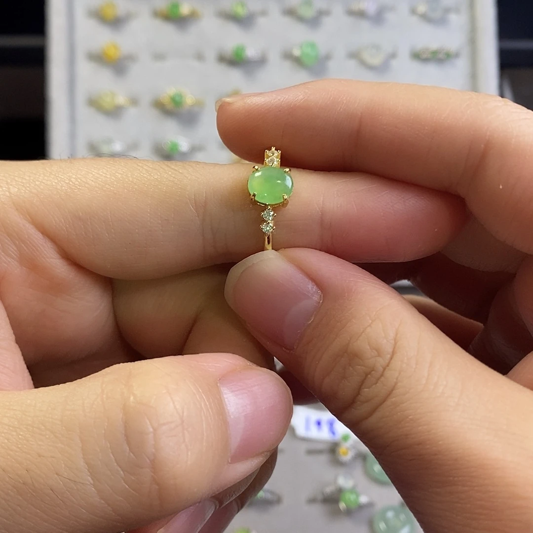 翡翠未镶嵌戒指翡翠戒指