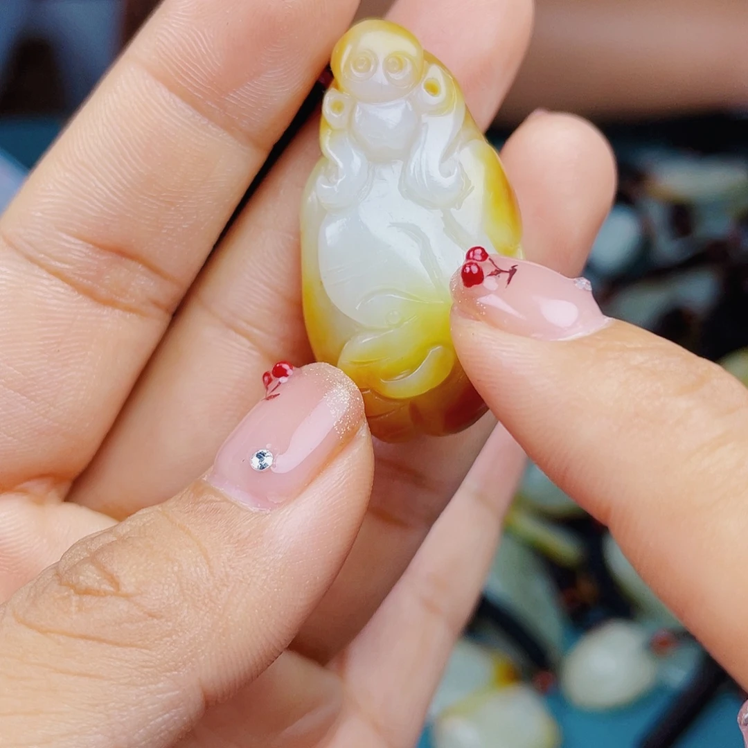 颈饰未镶嵌和田玉