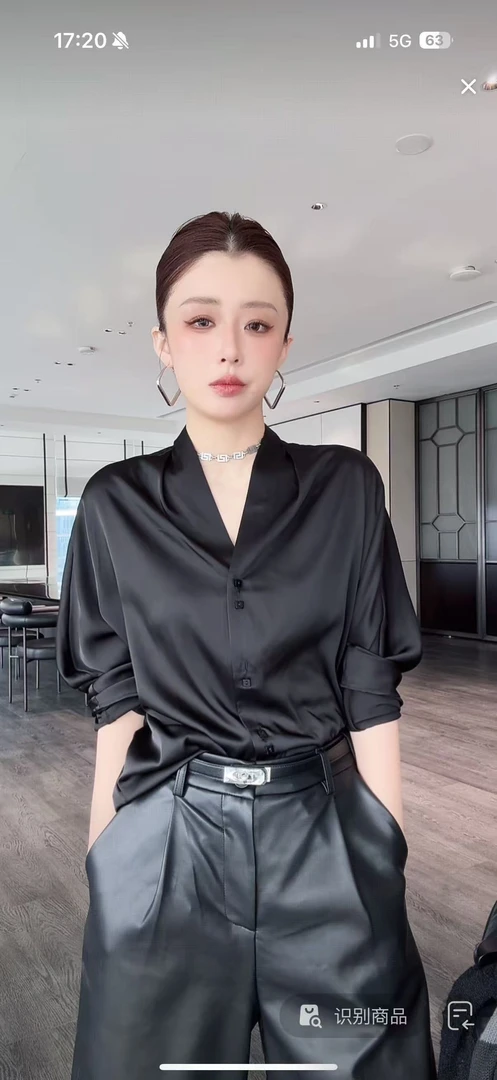 【Y&YI JIN】设计师款美学小众V领衬衫