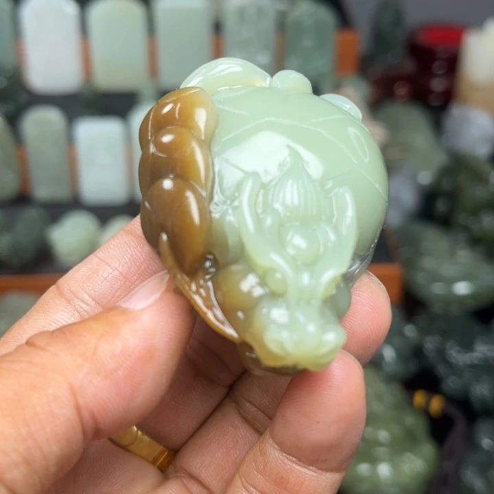 双***纹和田玉未镶嵌挂件
