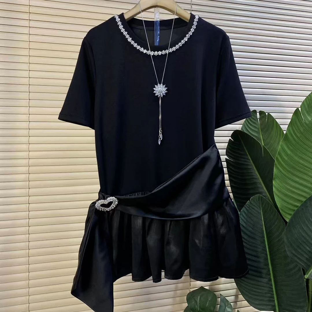 J欧货时尚新款减龄带钻拼接收腰设计款短袖上衣