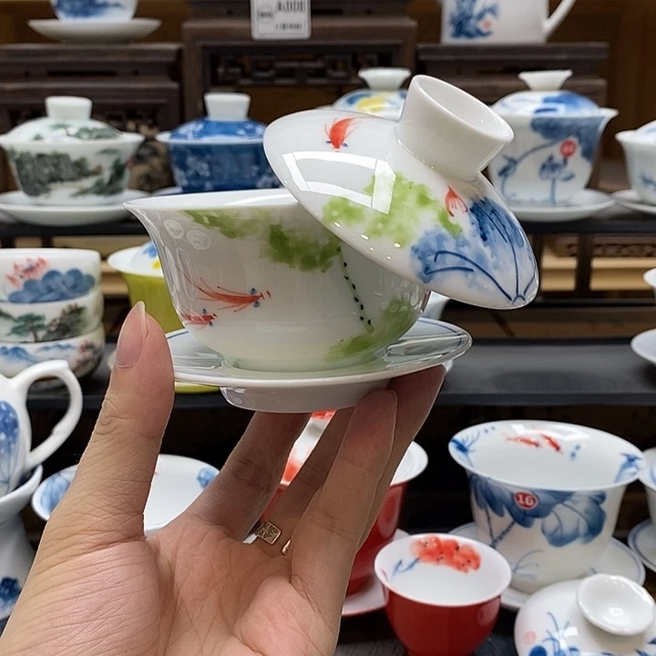 手绘五彩荷花悬停盖碗150cc釉下彩微瑕福利款