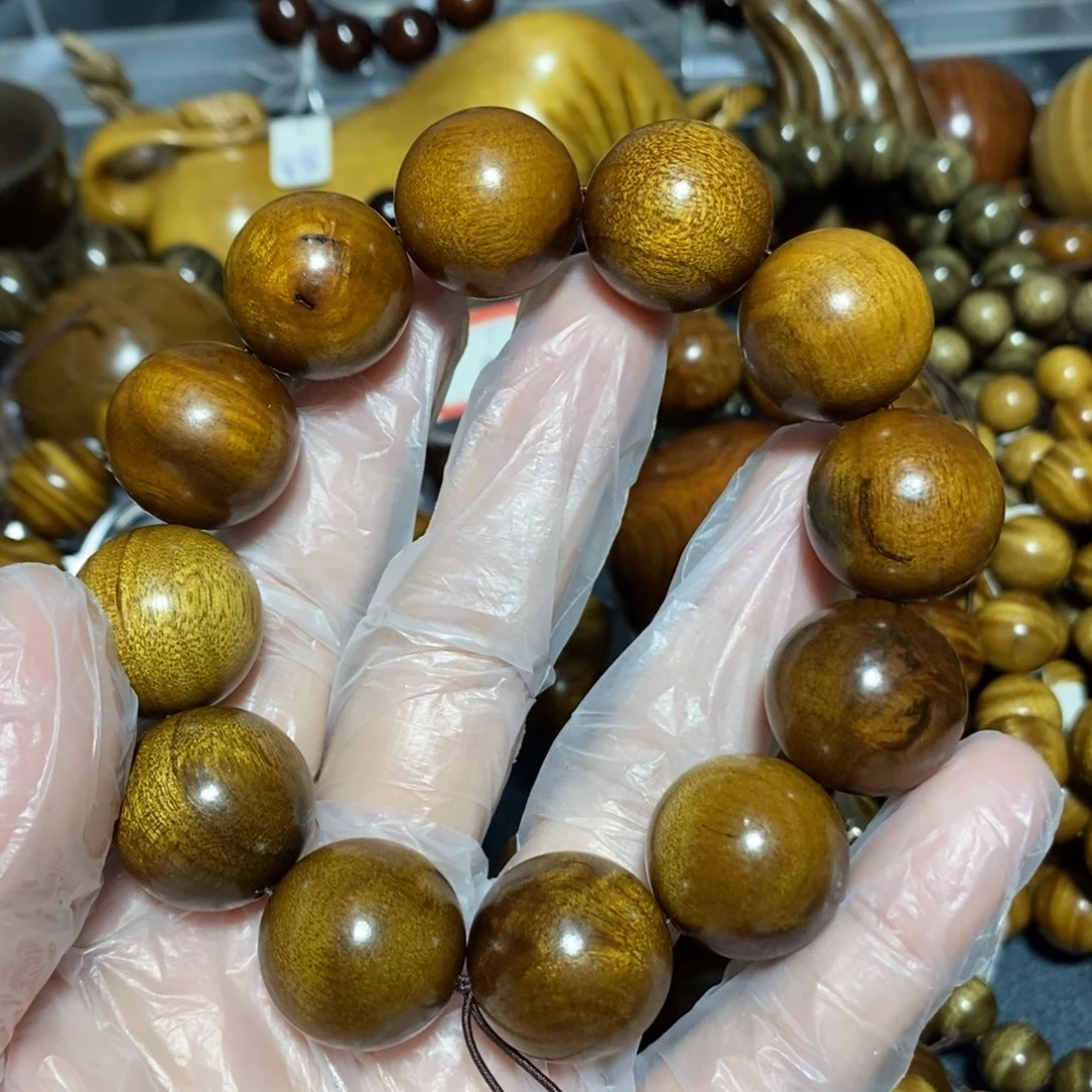 金丝楠木雕工艺品20