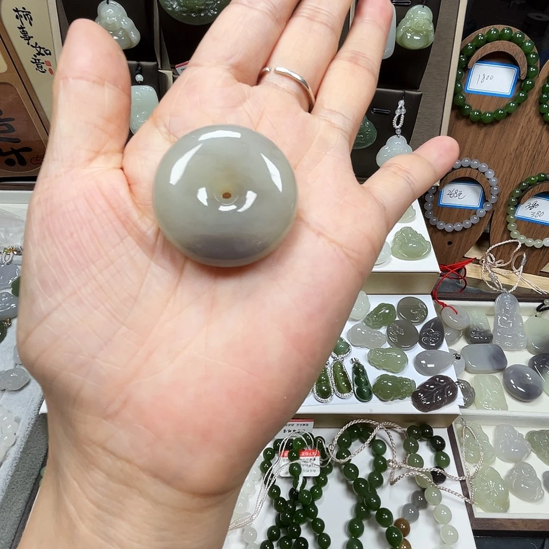 啊***玉和田玉未镶嵌颈饰