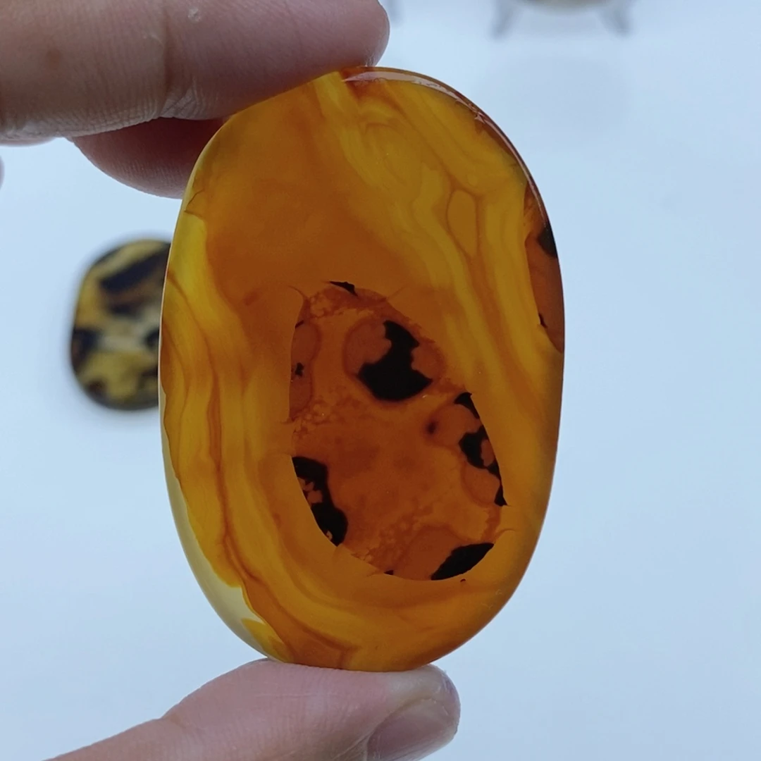 玛瑙/玉髓未镶嵌珠宝半成品