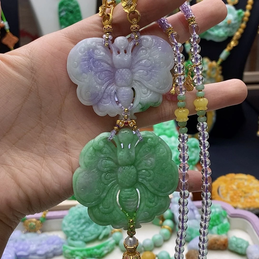 翡翠未镶嵌颈饰项链