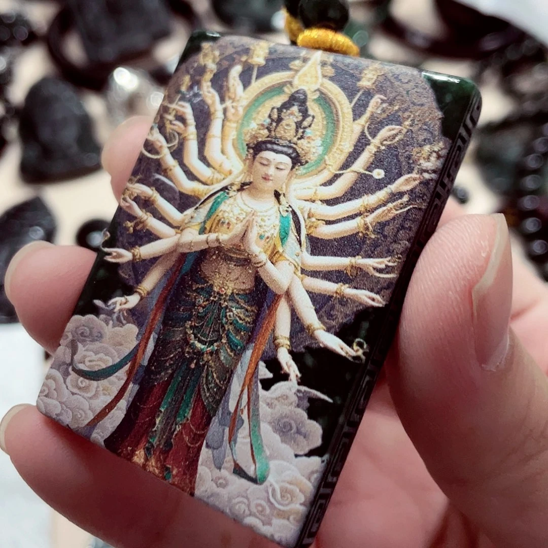 翡翠未镶嵌颈饰先鉴后发一物一证