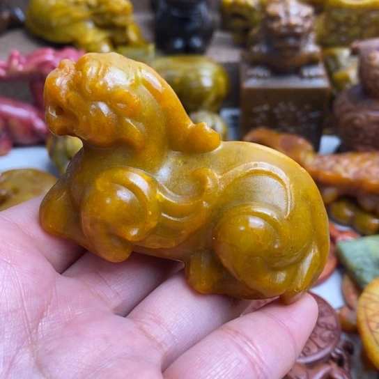蛇纹石玉未镶嵌颈饰76