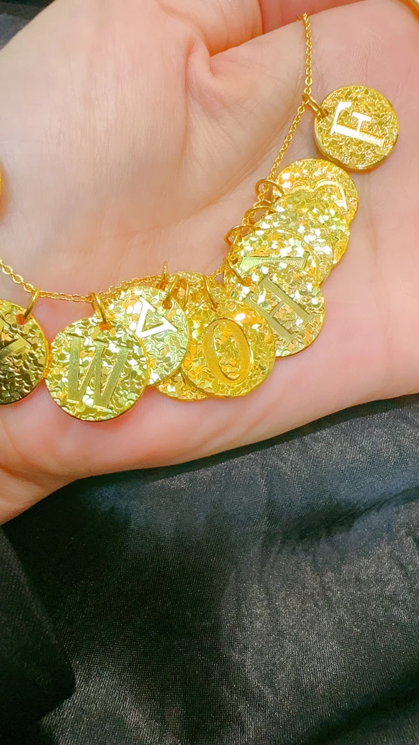 合金吊坠 （防敏敏）字母牌