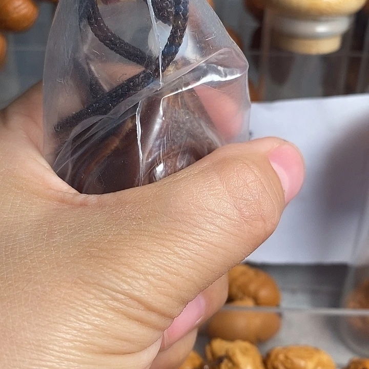 阿***上吊坠橄榄核生命手工，手把件
