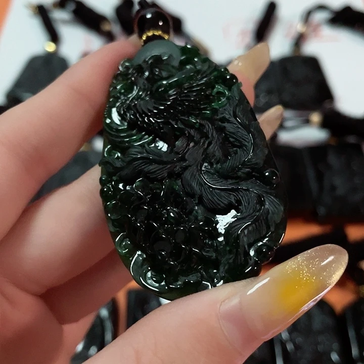 翡翠挂件未镶嵌天*