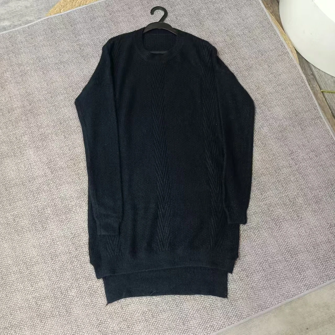 唯琳剪标  8仓B2-1-0152款   黑色菱形长袖毛衣10