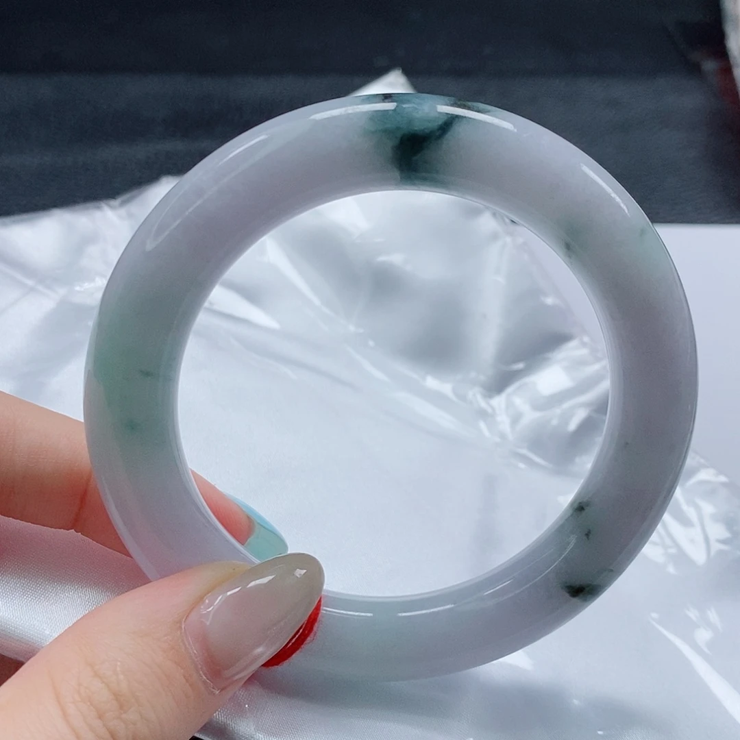 【闪购商品】未镶嵌手镯（圆镯）翡翠446号