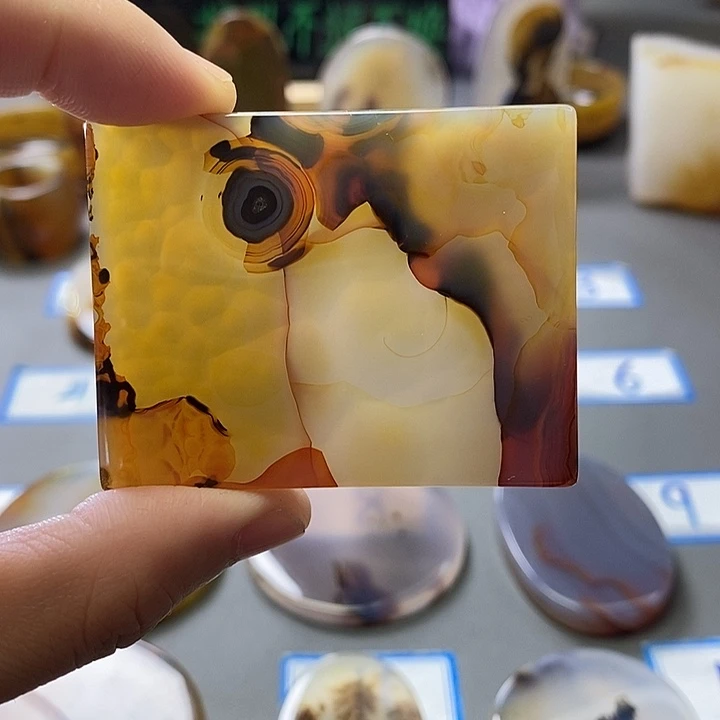 玛瑙/玉髓未镶嵌珠宝半成品23有扣