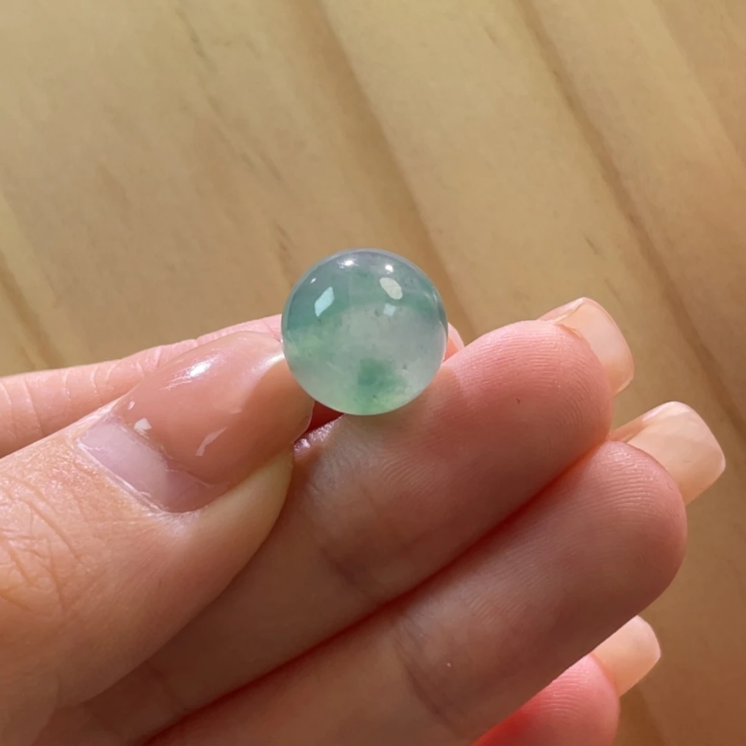 翡翠散珠天然缅a冰飘花单珠
