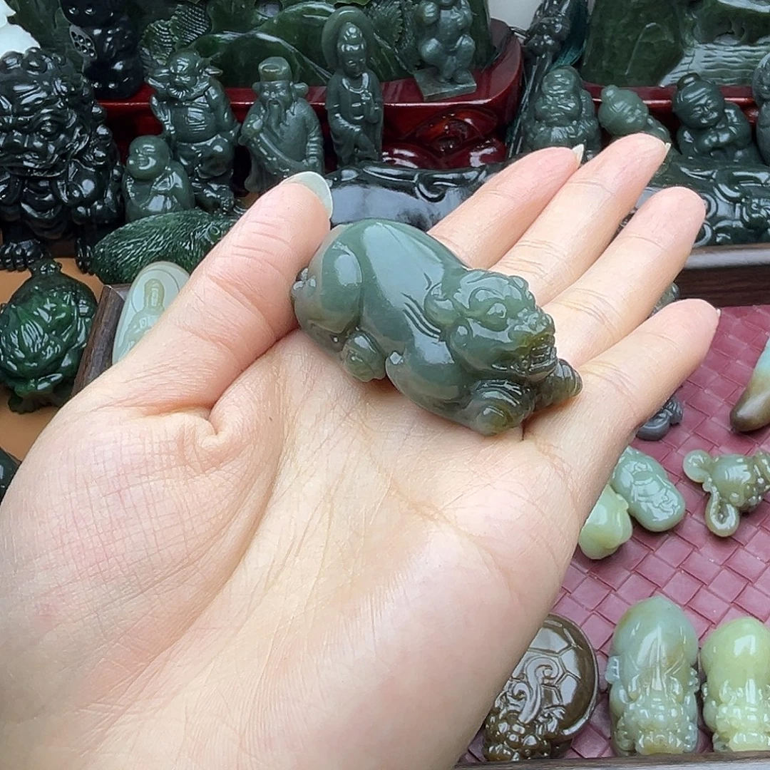 鼠***啥和田玉未镶嵌挂件