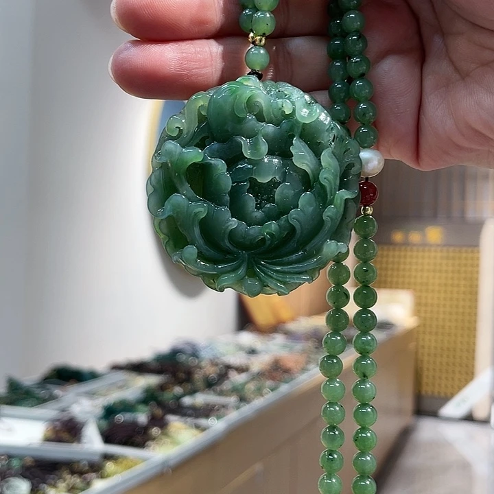 【闪购商品】和田玉颈饰未镶嵌糖**佳