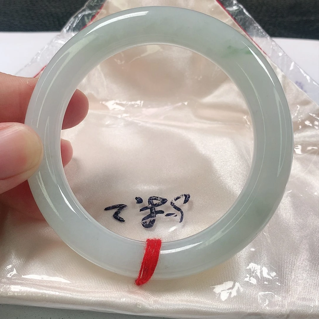 未镶嵌手镯（圆镯）翡翠306