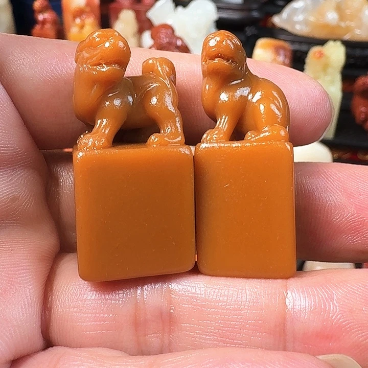 溜****寿山石寿山连江黄