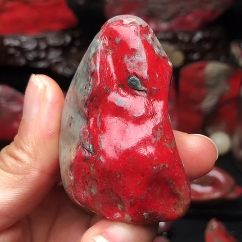 昌化鸡血石昌化鸡血石原石