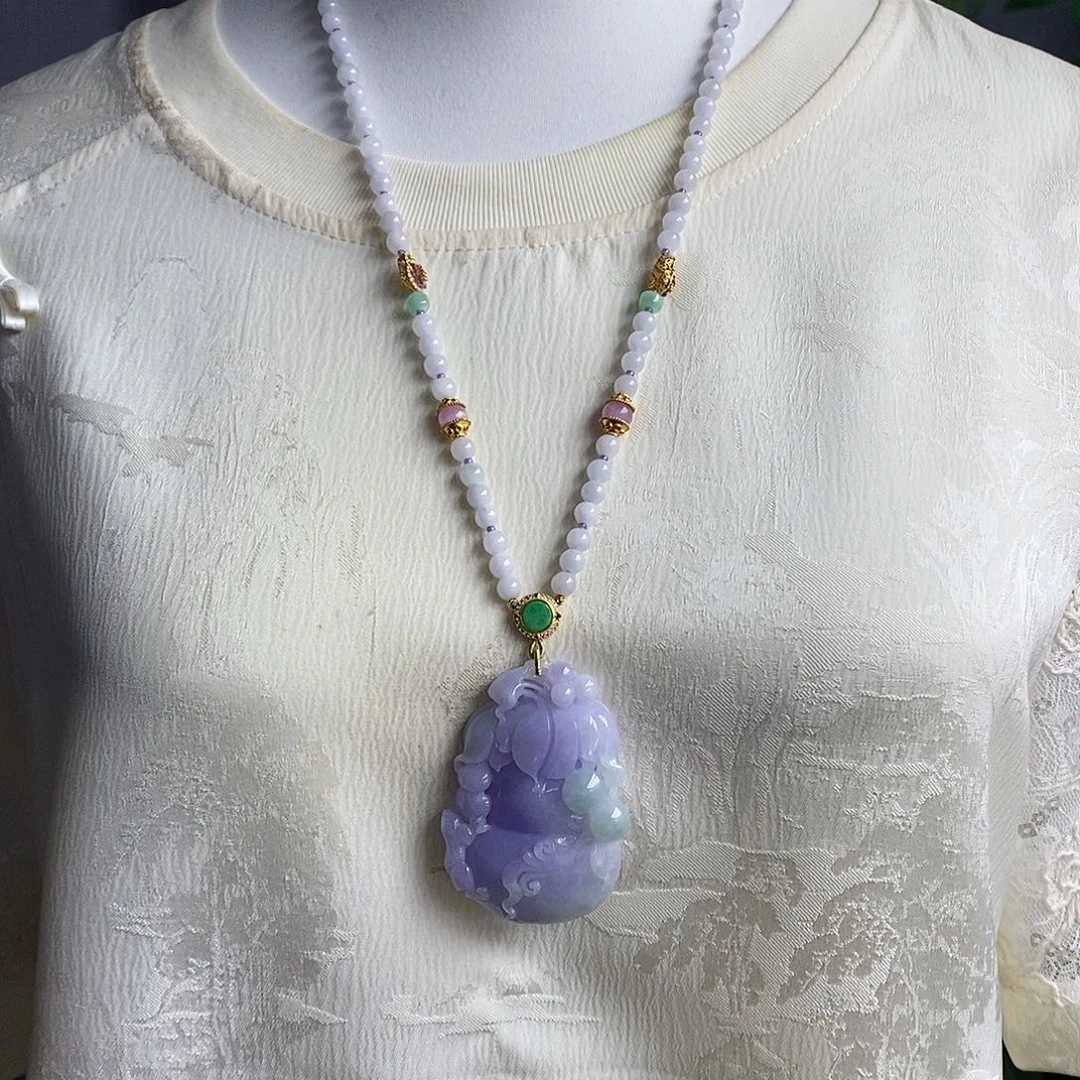 洋***酌吊坠(赠链)未镶嵌翡翠