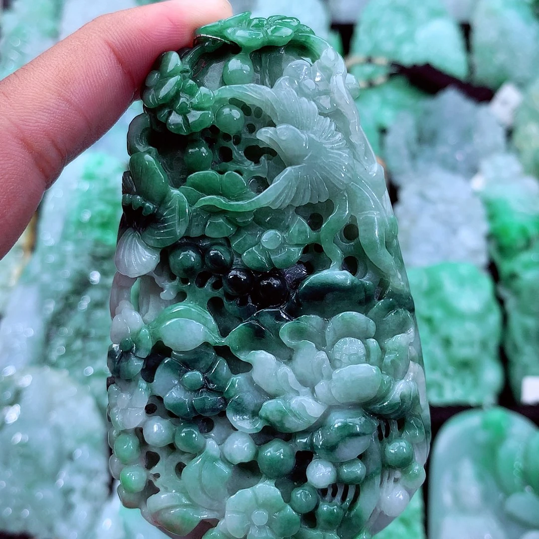 翡翠未镶嵌吊坠(不含链)