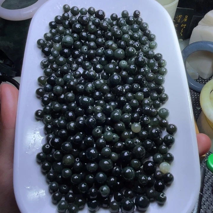 未镶嵌和田玉珠宝半成品
