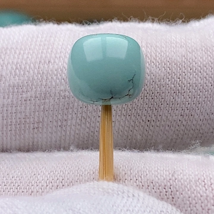 绿松石未镶嵌珠宝奇石9.7