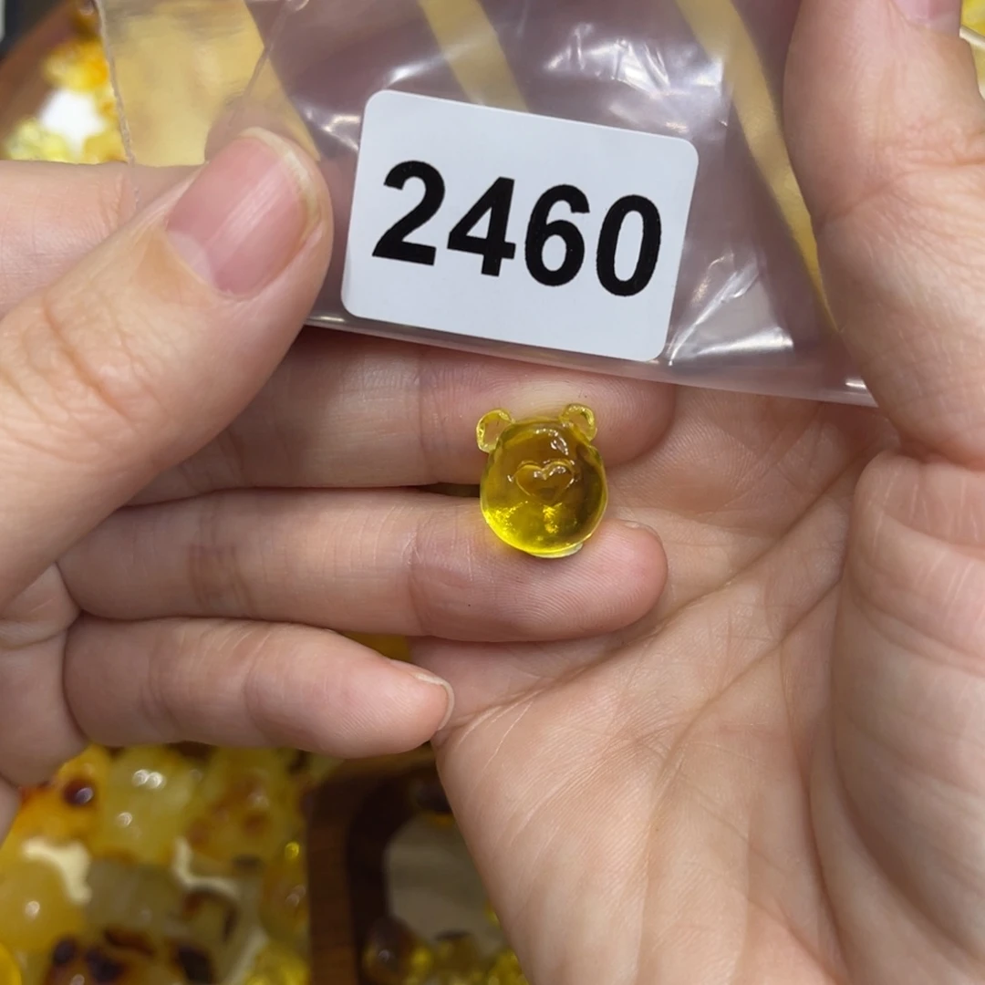 琥珀珠宝奇石未镶嵌