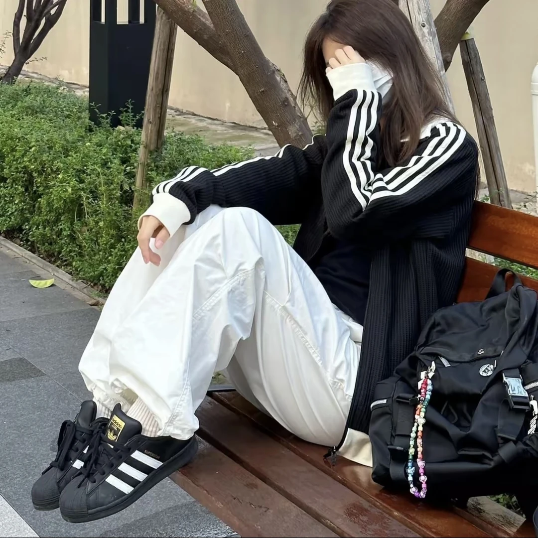 商场撤柜 春秋情侣款休闲针织外套刺绣立领百搭男女夹克外套0109