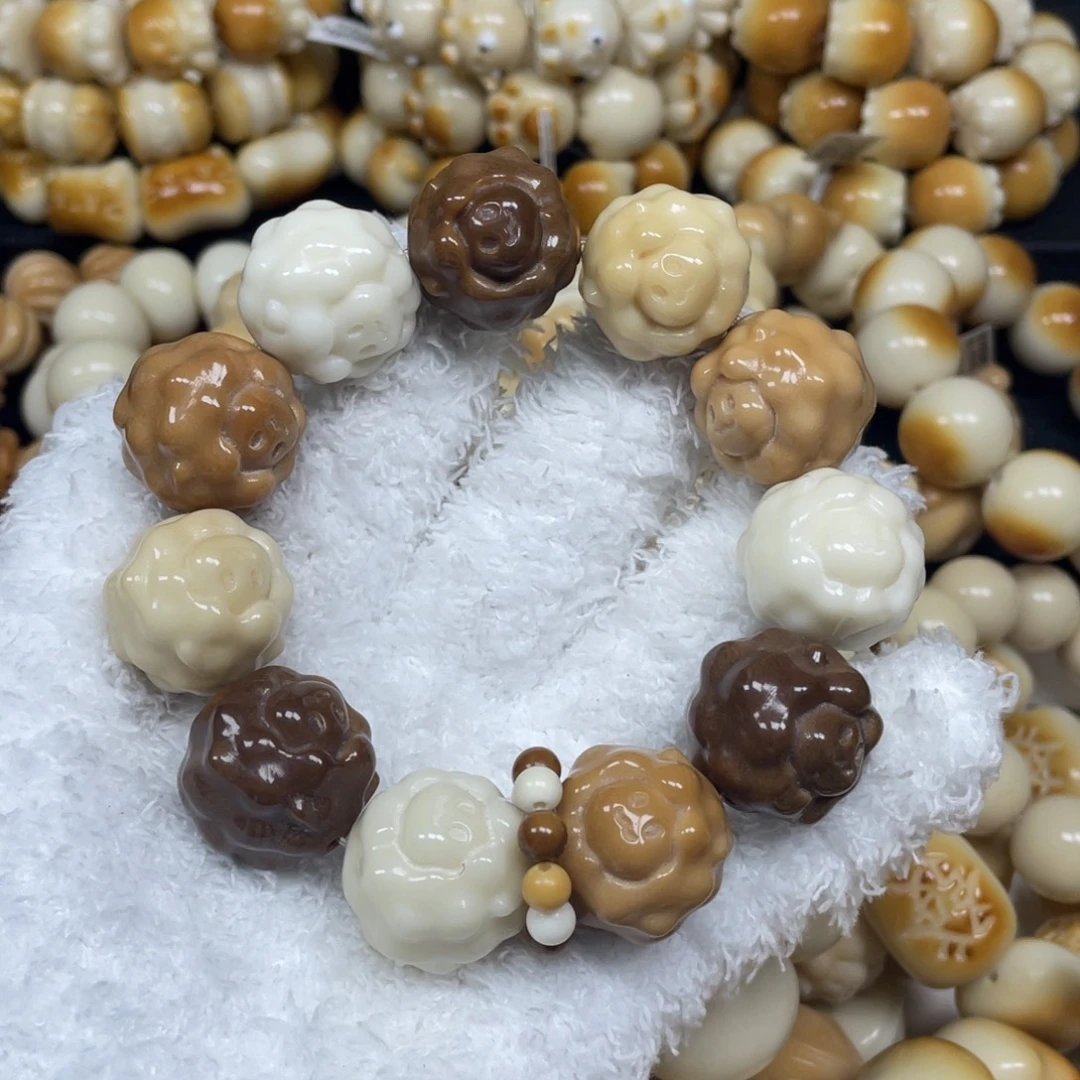 手串菩提根/象牙果12.19.25微瑕羊卡24