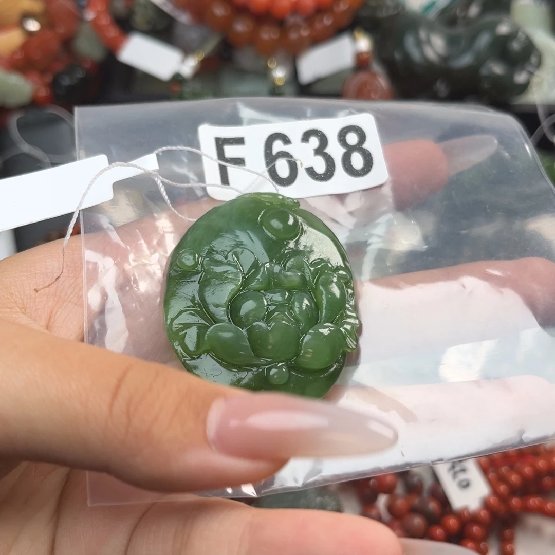 和田玉未镶嵌珠宝奇石