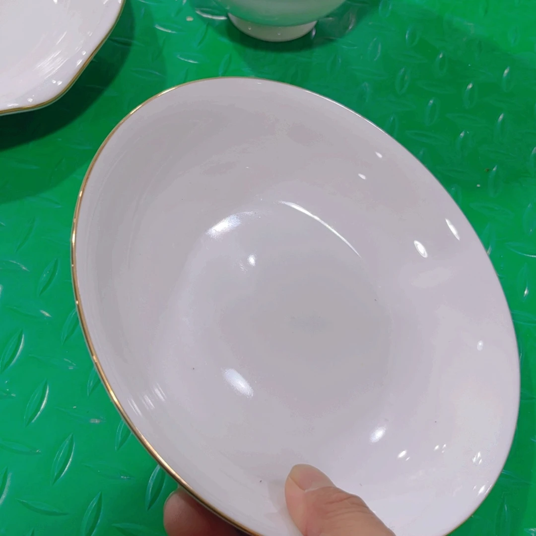瓷片秒金八寸盘四个微瑕