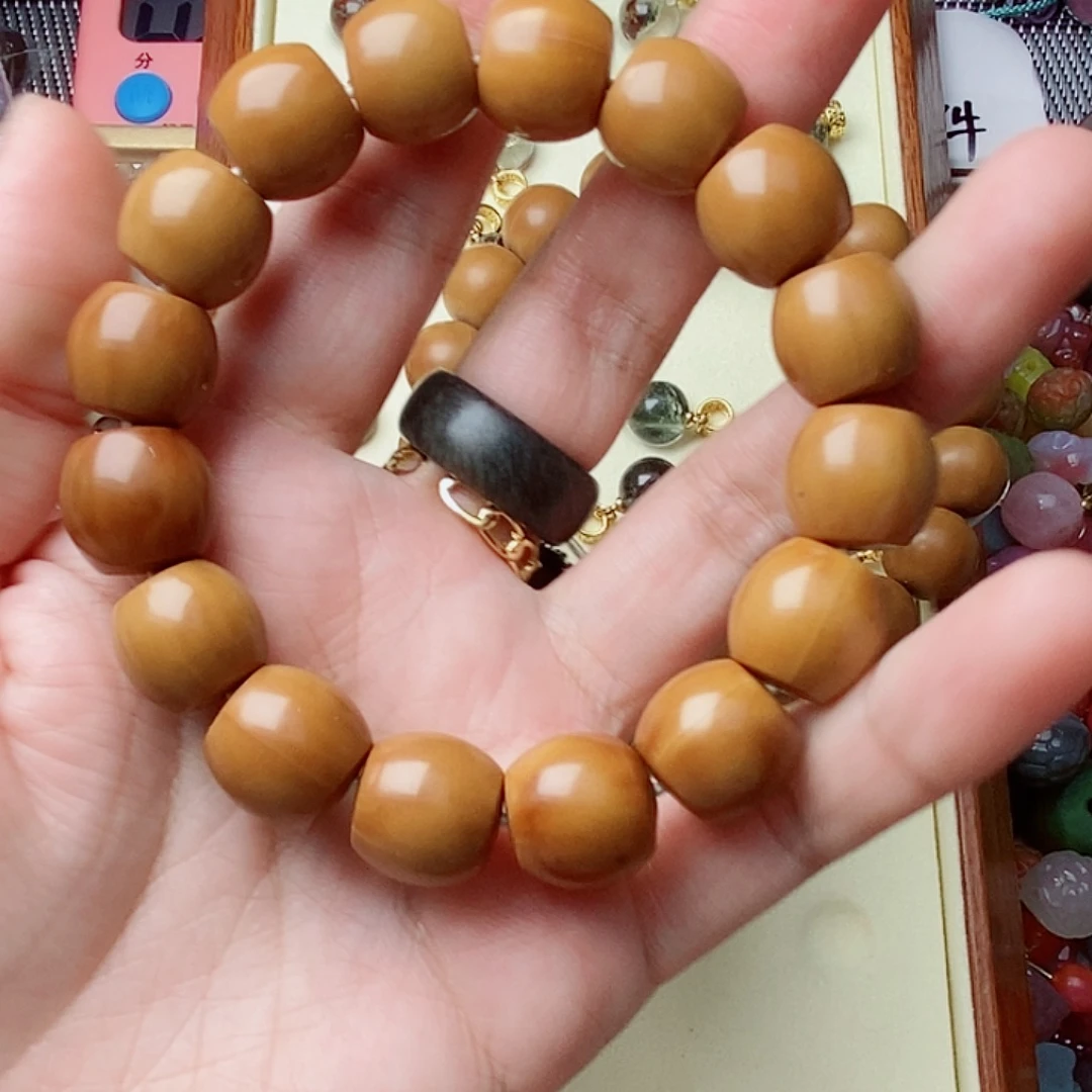 和田玉（糖玉）未镶嵌手链手串