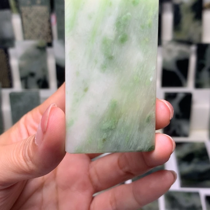独山玉颈饰未镶嵌L****n
