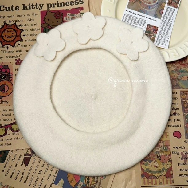 秋冬米色小花巴克斯贝雷帽毛绒可爱帽子白色韩版羊毛P542