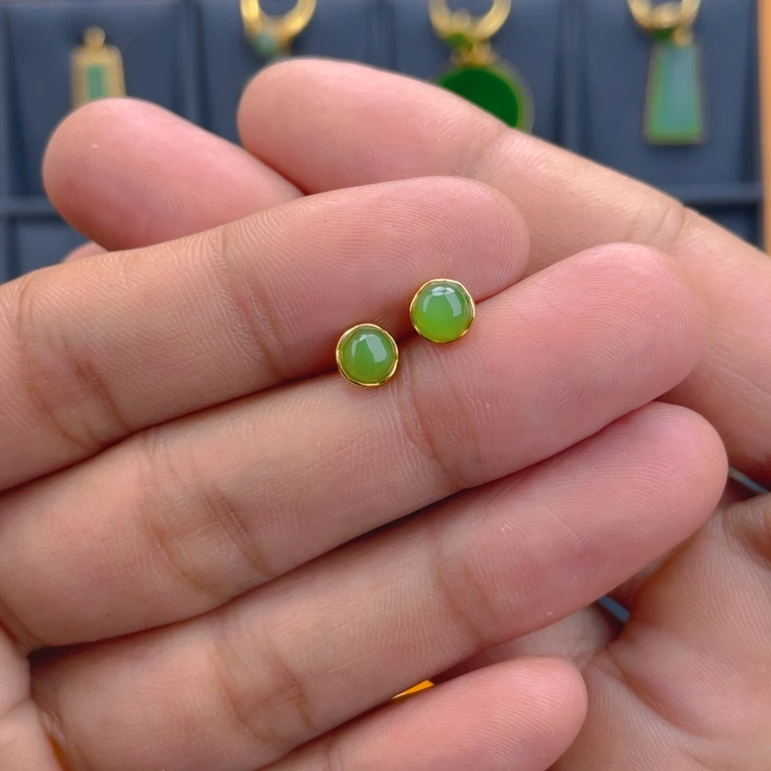 和田玉（碧玉）银S925镶嵌耳饰小圆面耳钉