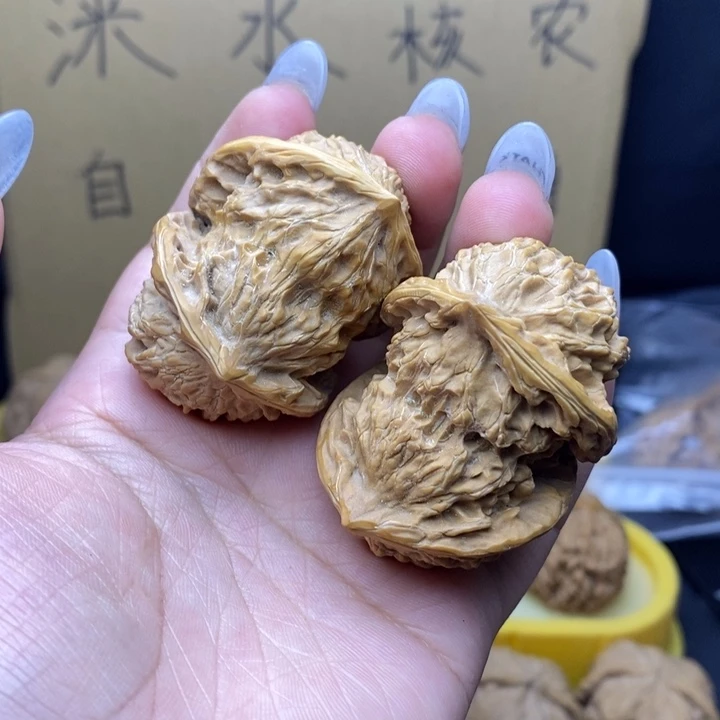 文玩核桃吊坠笑口常开