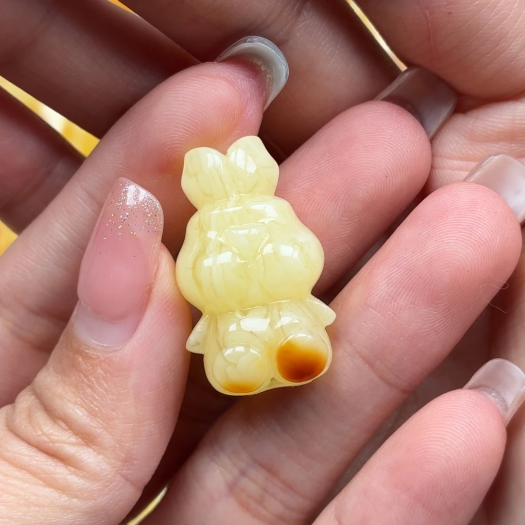 蜜蜡未镶嵌裸石蜜蜡