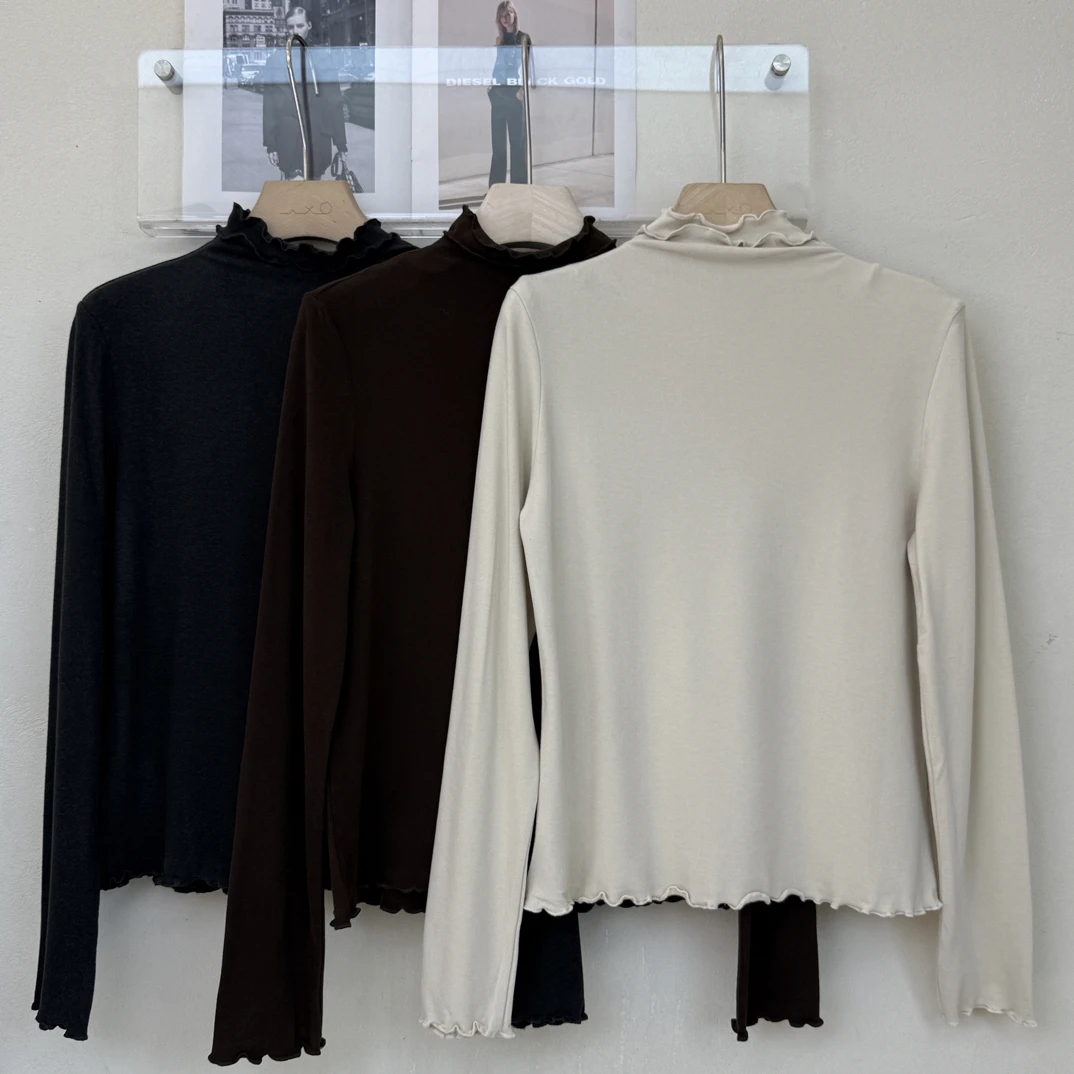 8873木耳边德绒ins风打底上衣(衣长55)