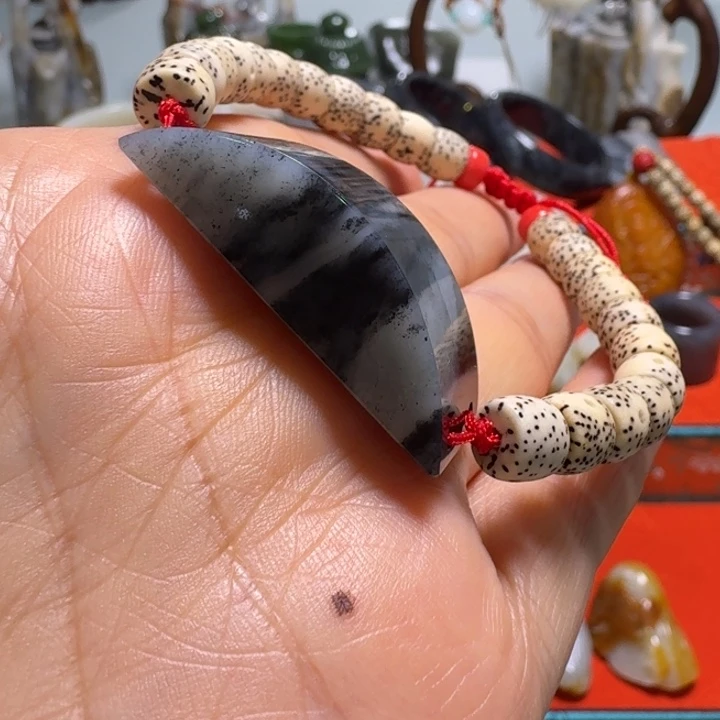 和田玉（子料）未镶嵌颈饰