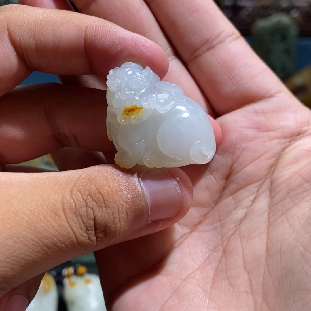 未镶嵌和田玉挂件