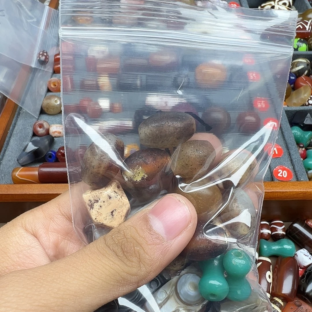 火***夫玛瑙/玉髓未镶嵌珠宝半成品