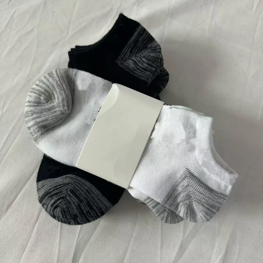 Sweet DD-C系列男士双色字母短袜/（拍一发九双）